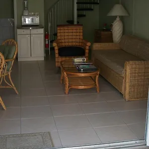 https://sunrise-beach-club-and-villas-paradise-island.comcaribbean.com